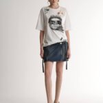 Camiseta com Metais Colcci